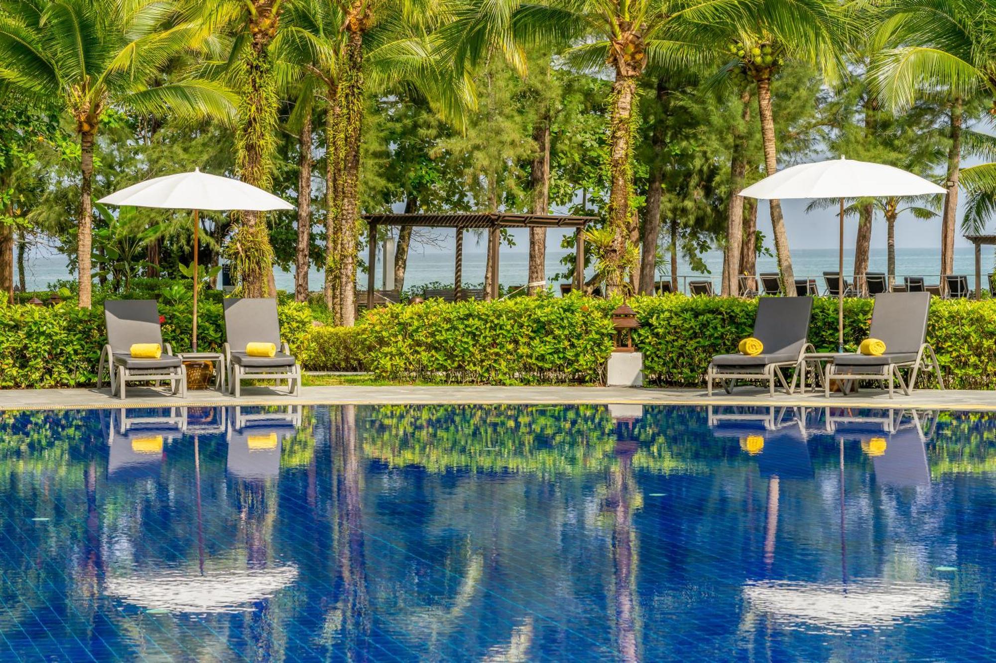 TUI BLUE Khao Lak Resort - SHA Plus Exterior foto