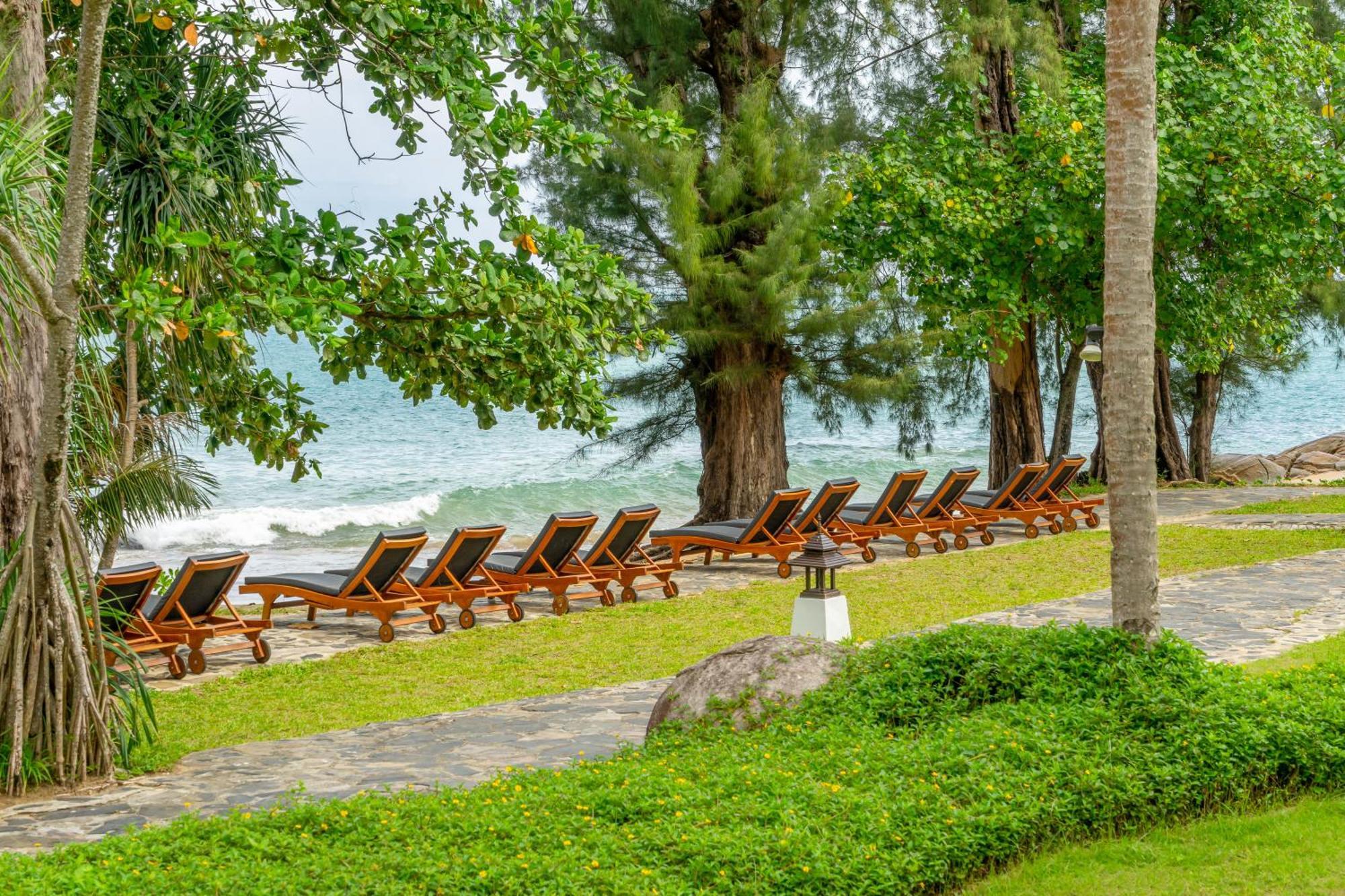 TUI BLUE Khao Lak Resort - SHA Plus Exterior foto