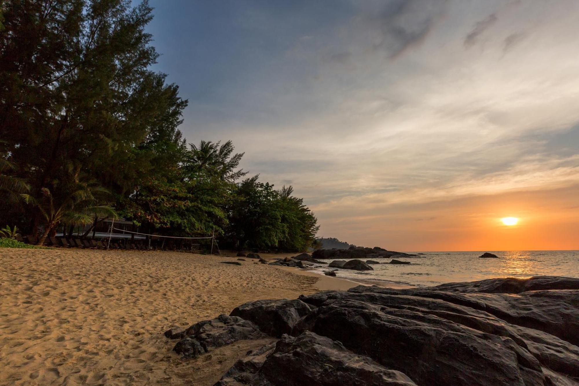 TUI BLUE Khao Lak Resort - SHA Plus Exterior foto